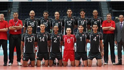 منتخب الطائرة يكتسح الجزائر في افتتاح البطولة العربية بالكويت