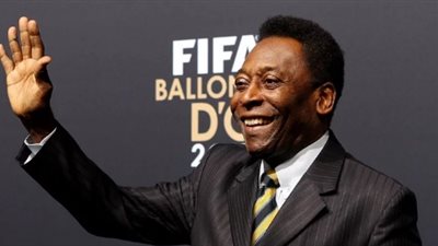 الأسطورة البرازيلية بيليه لـ«صلاح»: أتطلع لمشاهدتك في كأس العالم