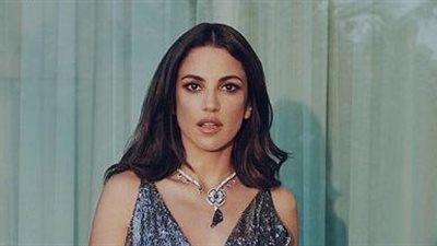 درة تخطف الأنظار في أحدث إطلالة لها (صور)