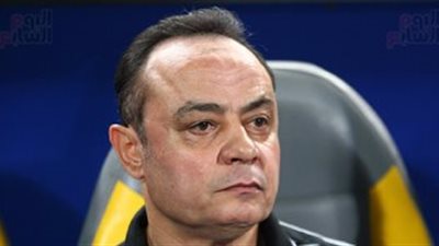 طارق يحيى: وفاة والدة محمود السيد أربكت حسابات سموحة.. ونحتاج لمهاجم