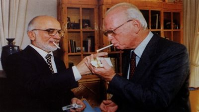 مسئول إسرائيلي يكشف خيانة الملك حسين وأشرف مروان في حرب 73