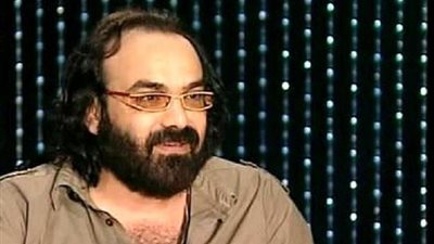 «كل سنة وأنت حبيبي» مفاجأة أبو الليف لجمهوره في رأس السنة