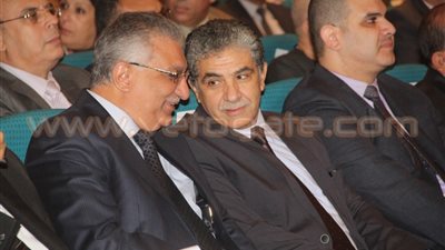 وزير البيئة: إنهاء أزمة صرف المنشآت الصناعية بنهر النيل يناير 2016