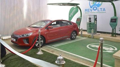 «ريفولتا»: جاهزون للسيارات الكهربائية.. والشحن حاليا بالمجان