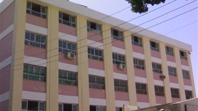 معلمو مصر إجازة من المظاهرات.. الأهالي يتطوعون لحماية المدارس بالجيزة.. تنسيق كامل مع قوات الأمن لتأمين المنشآت.. خبير تربوي: «لو الأهالي واجهوا الإخوان هتلاقي بحور دم»