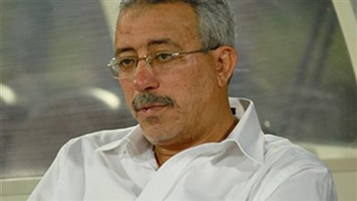 أنباء عن استقالة أحمد عبد الحليم من تدريب غزل المحلة