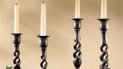 خبيرة أبراج: «الشمعدان» هدية «الميزان» في «عيد الحب»