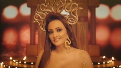 بشرى تطرح برومو أغنيتها الجديدة «كوبرا» (فيديو)