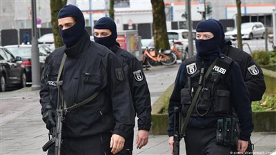 شرطة ألمانيا تعتقل سلفيين متشددين بعد مداهمة منازلهم