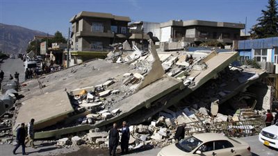 3 أسباب تنقذ مصر من عام الزلازل العنيفة.. وقوع القاهرة خارج الحزام الزلزالي طوق النجاة من كوارث 2018.. أراضي الدلتا الطينية ضمن القائمة.. والبحوث الفلكية يكشف الأماكن المؤثرة على المحروسة