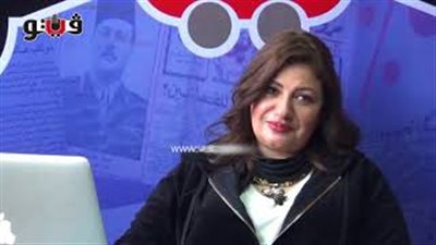 خبيرة أبراج تكشف عن الفنانين الأكثر حظا في 2018 (فيديو)