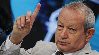 ساويرس لـ«نور الشربيني»: ربنا معك