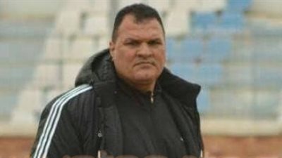 نبيل محمود يعطي تعليمات لـ«طارق حامد ودونجا» قبل مباراة الإسماعيلي