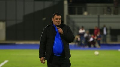 نبيل محمود يعطي تعليمات خاصة لكاسونجو وسيسيه