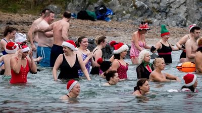 الأرصاد الجوية: الثلوج تغطي بريطانيا في الكريسماس