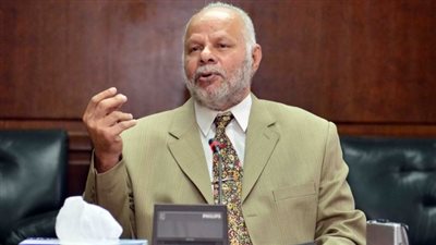 بدء مشروع النقل النهري من 