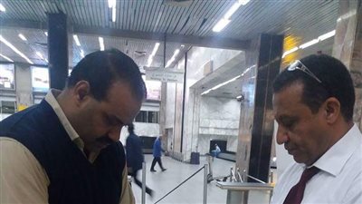 إحباط تهريب أدوية داخل علب شيكولاتة بمطار القاهرة (صور )