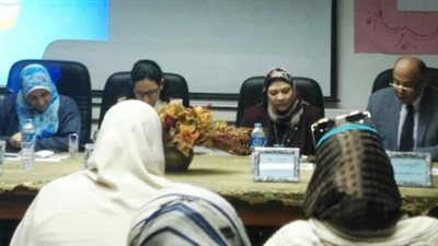 التعليم العالي تنظم محاضرة عن إستراتيجية التنمية المستدامة وتمكين المرأة