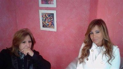 كارول سماحة تؤدي واجب العزاء في الشحرورة