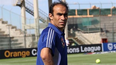 مدير الكرة بالأهلي يحفز «الأوليمبى» للفوز على الجزائر