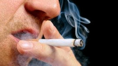 10 ملايين مدخن يصابون بالإحباط.. «الشرقية للدخان» تؤكد: لم نتلقَّ قرارًا بخفض الأسعار.. البعض يلجأ إلى البديل الصيني المغشوش ويخاطر بحياته.. 80 مليار سيجارة بـ11 مليار جنيه الفاتورة السنوية
