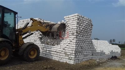 إزالة 80 حالة تعدٍ على الأراضي الزراعية بالقليوبية