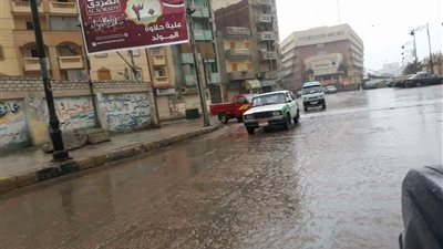 الأرصاد: سقوط أمطار على محافظات الوجه البحري والقاهرة (فيديو)