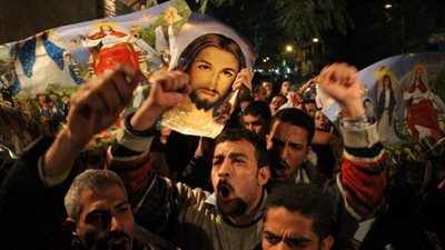 «صافيني مرة وجافيني مرة».. شعار الأرثوذكس والكاثوليك في الصعيد