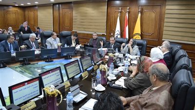 مكافأة 400 جنيه للعاملين في جامعة بني سويف بمناسبة عيد الميلاد المجيد