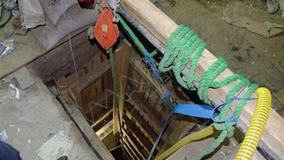 ضبط أب ونجله ينقبان عن الآثار في الشرقية