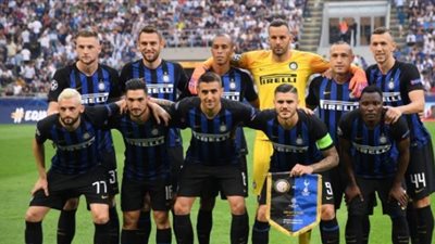 التشكيل الرسمي لموقعة إنتر ميلان ضد نابولي بالدوري الإيطالي