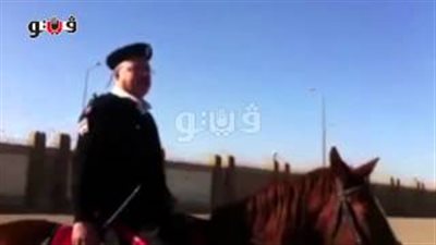 بالفيديو.. فرد أمن لـ «مؤيدي مبارك»: إن شاء الله براءة