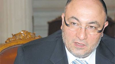 خالد الجندي ومظهر شاهين يقيمان دعوى ضد شيخ الأزهر بسبب الطلاق الشفوي