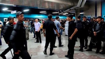 طوارئ بمترو الأنفاق بعد براءة مبارك والعادلي