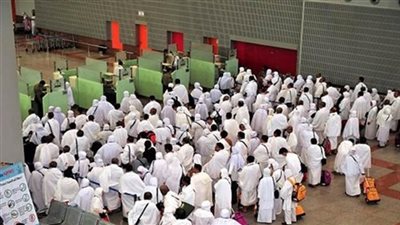 شمس: إلغاء حج المجاملات يحرم المسئولين من رشاوى النظام السابق