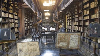 تفاصيل ترميم مكتبة دير سانت كاترين