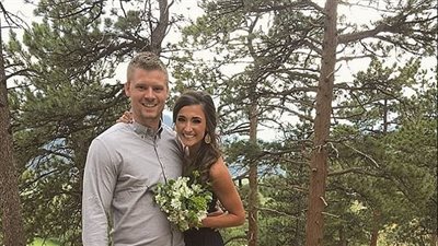 «كوارث باقات الورد».. تسمم عروسة وإصابتها بطفح جلدي وتورم العينين.. «زهور الموتى» تدفع فتاة لصفع شاب عرض عليها الزواج.. و«بوكيه» يتسبب في اشتعال النيران بمحرك طائرة