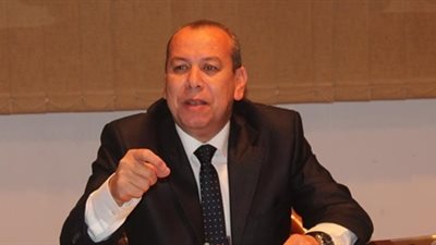 غلق معمل تحاليل طبية مخالف في دمياط