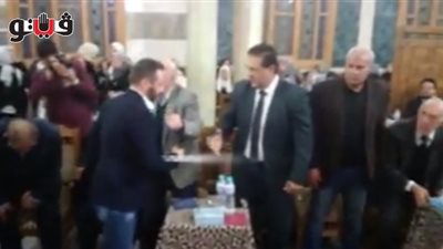 حازم إمام يصافح مرتضى منصور بعد تأييد قائمة أحمد سليمان (فيديو)