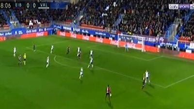 «فالنسيا» تسقط بالخسارة أمام إيبار 1/2 بالليجا (فيديو)