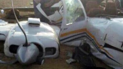 تفاصيل مثيرة في سقوط طائرة التدريب بالفيوم.. مصرع القائد وطالبين في الحادث.. خبير: عطل مفاجئ بالمحرك السبب.. ورئيس أكاديمية الطيران يرد: لم نسجل أي عيوب بها.. والصيانة تتم في أوقاتها