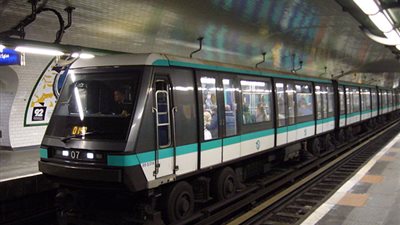 عضو بالاتحاد الدولي للنقل: تذكرة مترو باريس أرخص من مصر