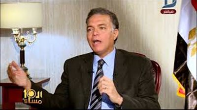 وزير النقل يوضح أسباب ربطه لسعر تذكرة المترو بالبيض