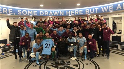 شائعات عن إصابة «سيلفا» لاعب مانشستر سيتي بسرطان البروستاتا