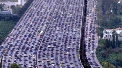 الدنمارك تتكبد 20 مليار كرونا سنويا بسبب الاختناقات المرورية