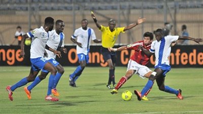 الأخطاء الدفاعية والتحكيمية تسببتا في هزيمة الأهلي أمام سيوسبورت بذهاب نهائي الكونفدرالية..سليمان يضيع فرصة الفوز..هدف واحد يكفي في مباراة العودة للحصول علي البطولة..غياب تريزيجيه يزيد من أوجاع جاريدو