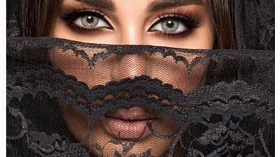 ياسمين صبري تخطف الأنظار بالعيون الخضراء (صورة)