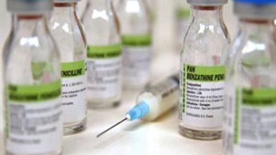 الصحة: ضبط 44 عبوة «بنسلين» مهربة بصيدلية في الجيزة