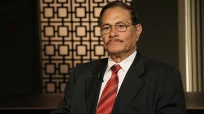 خبراء الاقتصاد: براءة مبارك لن تؤثر سلبا على فرص الاستثمار.. رئيس الوزراء الأسبق يتوقع ارتفاع مؤشرات البورصة بعد الحكم.. الجندي: تأثيرها عارض وحدث من قبل.. فهمي: بداية استقرار اقتصادى سياسي