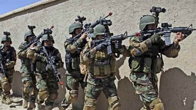 «نيويورك تايمز»: قوات خاصة بريطانية وأمريكية تعمل سرًا في ليبيا